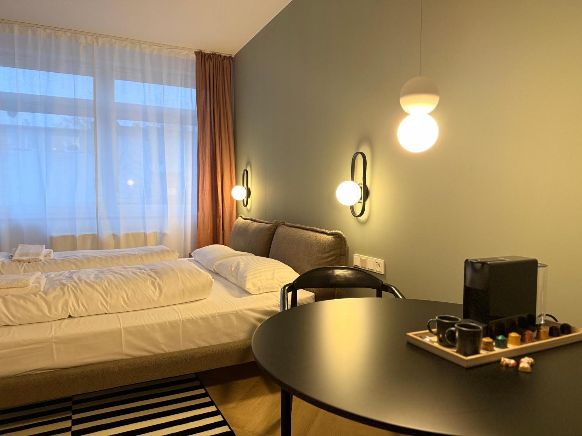 Stayzz By Homyzz - Modern Studios Alsterdorf -Winterhude- Stadtpark Hamburg Exterior photo